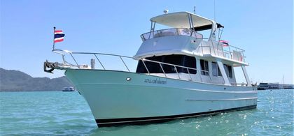45' Explorer Motor Yachts 2013 Yacht For Sale
